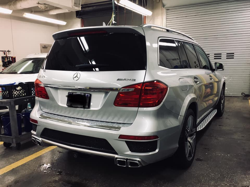 Illustration for article titled The Mercedes-AMG GL63 is Absolutely Useless